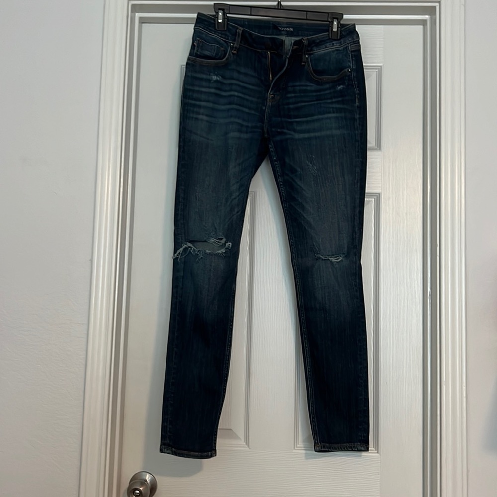 Never worn Vigoss size 28 jeans